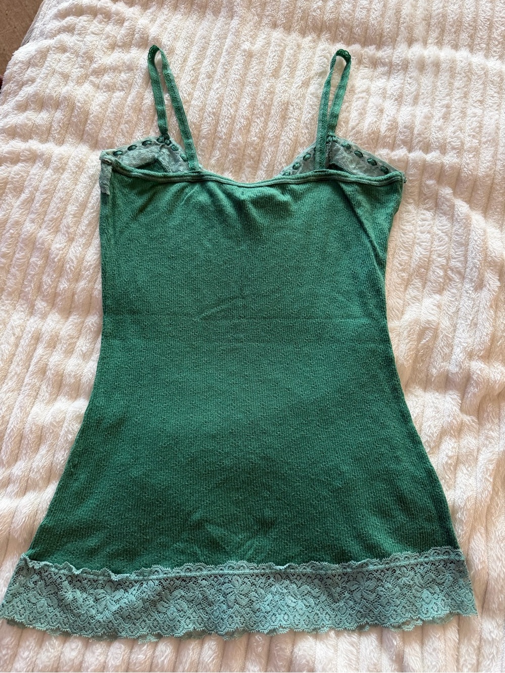 Hollister Emerald Green Lace-Trim Camisole - Picture 2 of 3